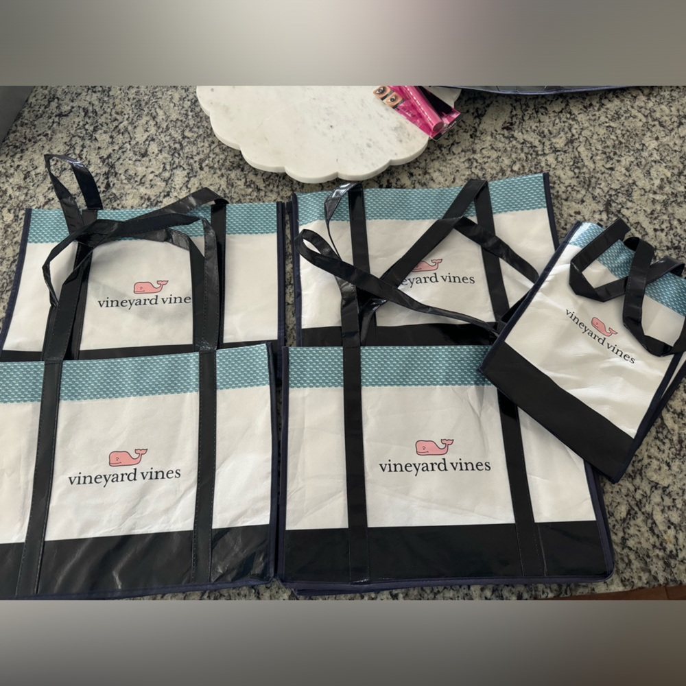 Vineyard Vines bags